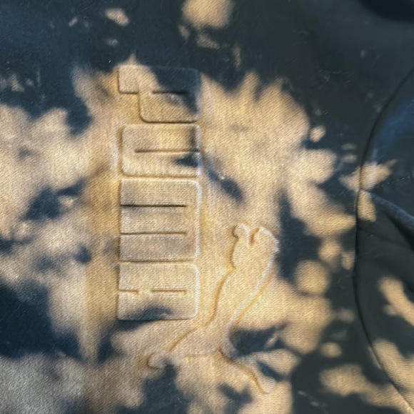 Girl’s Puma distressed hoodie.  Size 10/12.  Excellent condition - Picture 2 of 4